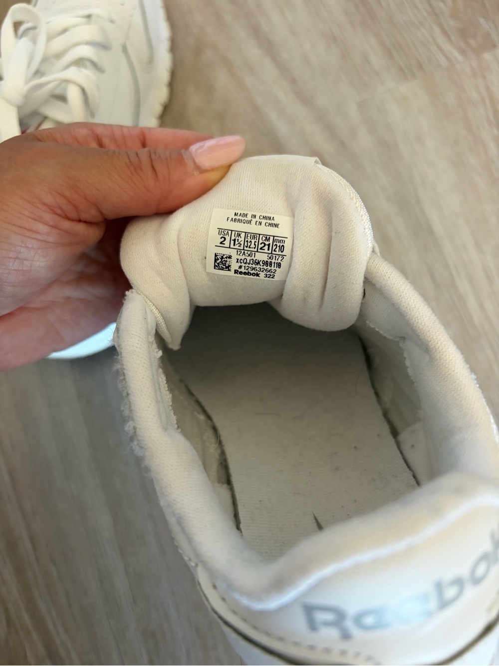 Reebok White Leather Classic Trainers - Picture 5 of 5